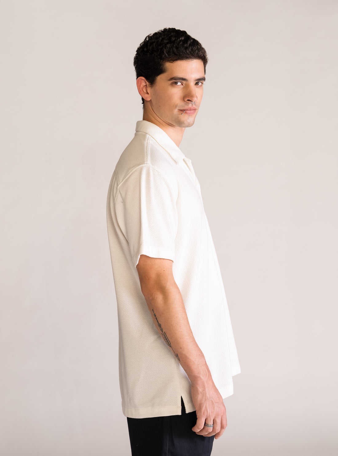 Aura-Filled Camisa., Blanco Hueso