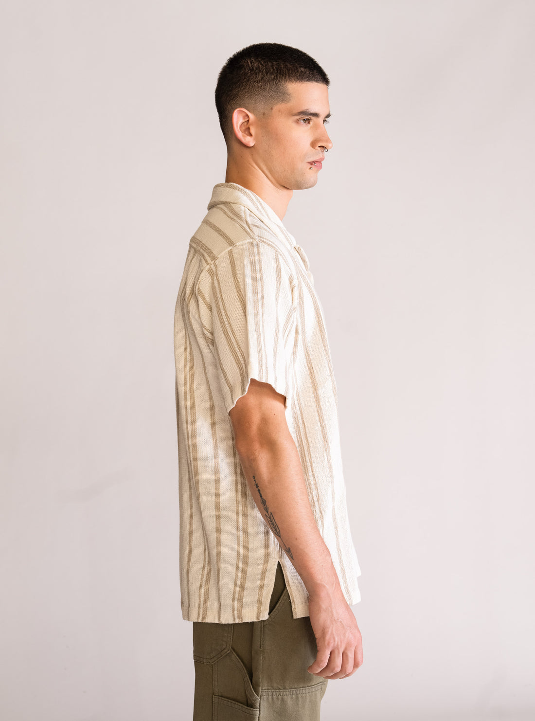 Who You Calling Camisa, Beige